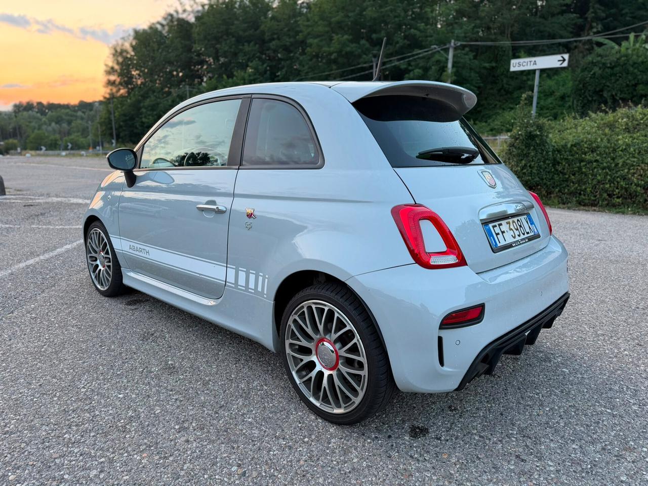 Abarth 595 1.4 Turbo T-Jet record monza