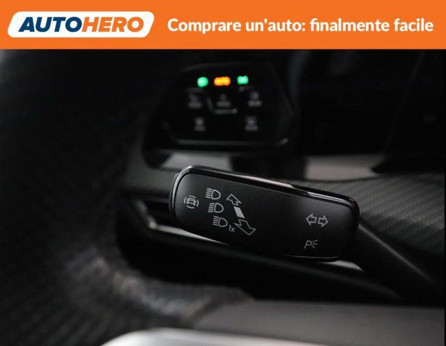 VOLKSWAGEN Golf 1.5 TSI EVO ACT R-Line