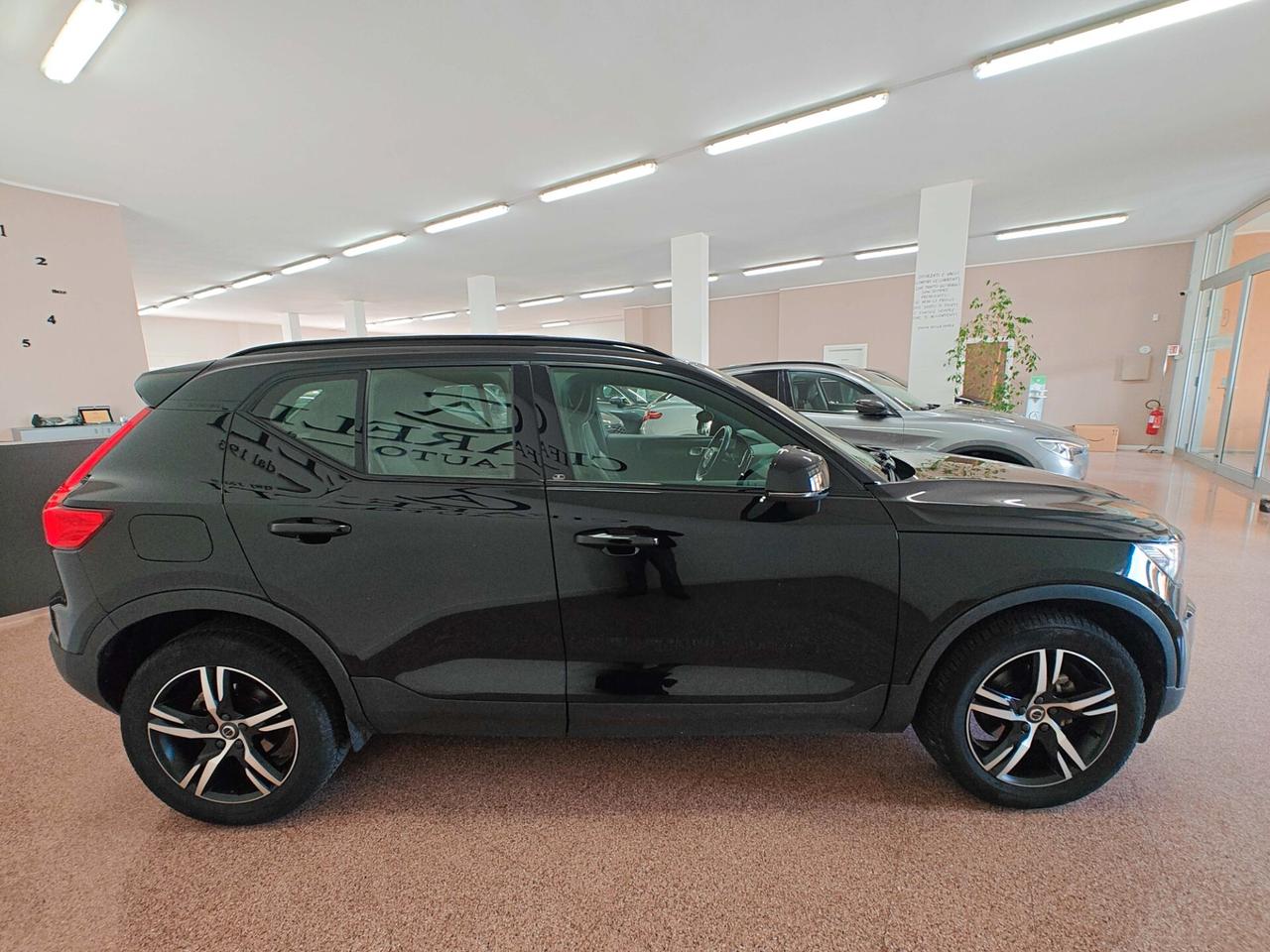 Volvo XC40 D3 R-design