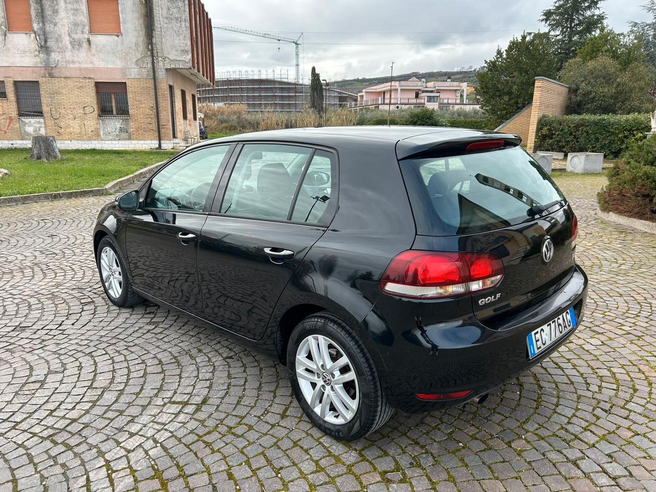 Volkswagen Golf 1.6 TDI DPF 5p. Highline