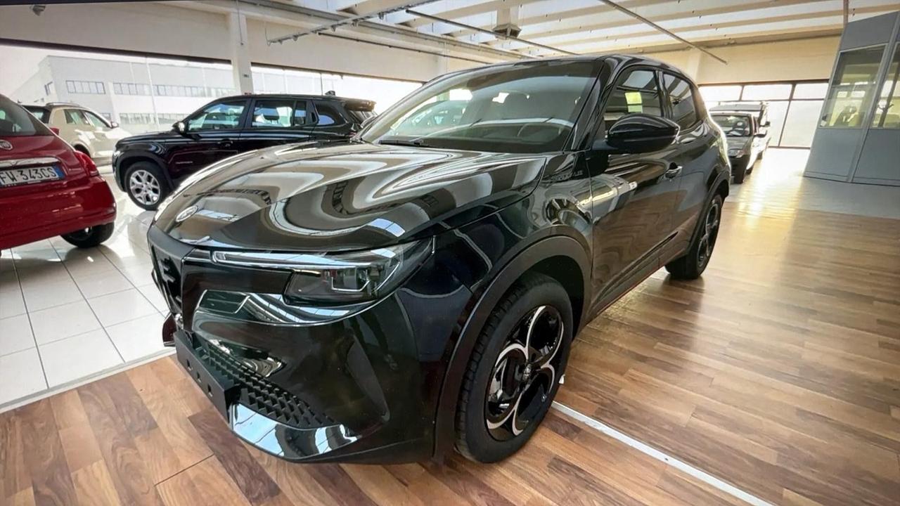 Alfa Romeo Junior 1.2 145 CV Hybrid eDCT6 Q4