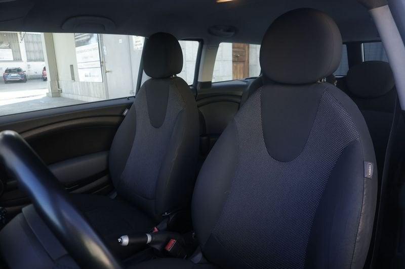 MINI Clubman MINI Clubman 1.6 Cooper 88KW ANNO 2009