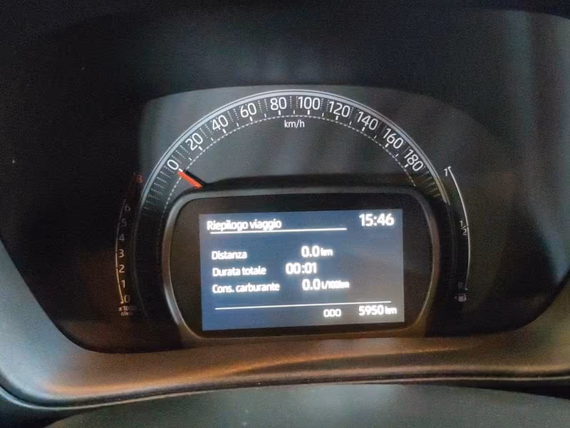 Toyota Aygo X Aygo X 1.0 VVT-i 72 CV 5 porte Lounge S-CVT