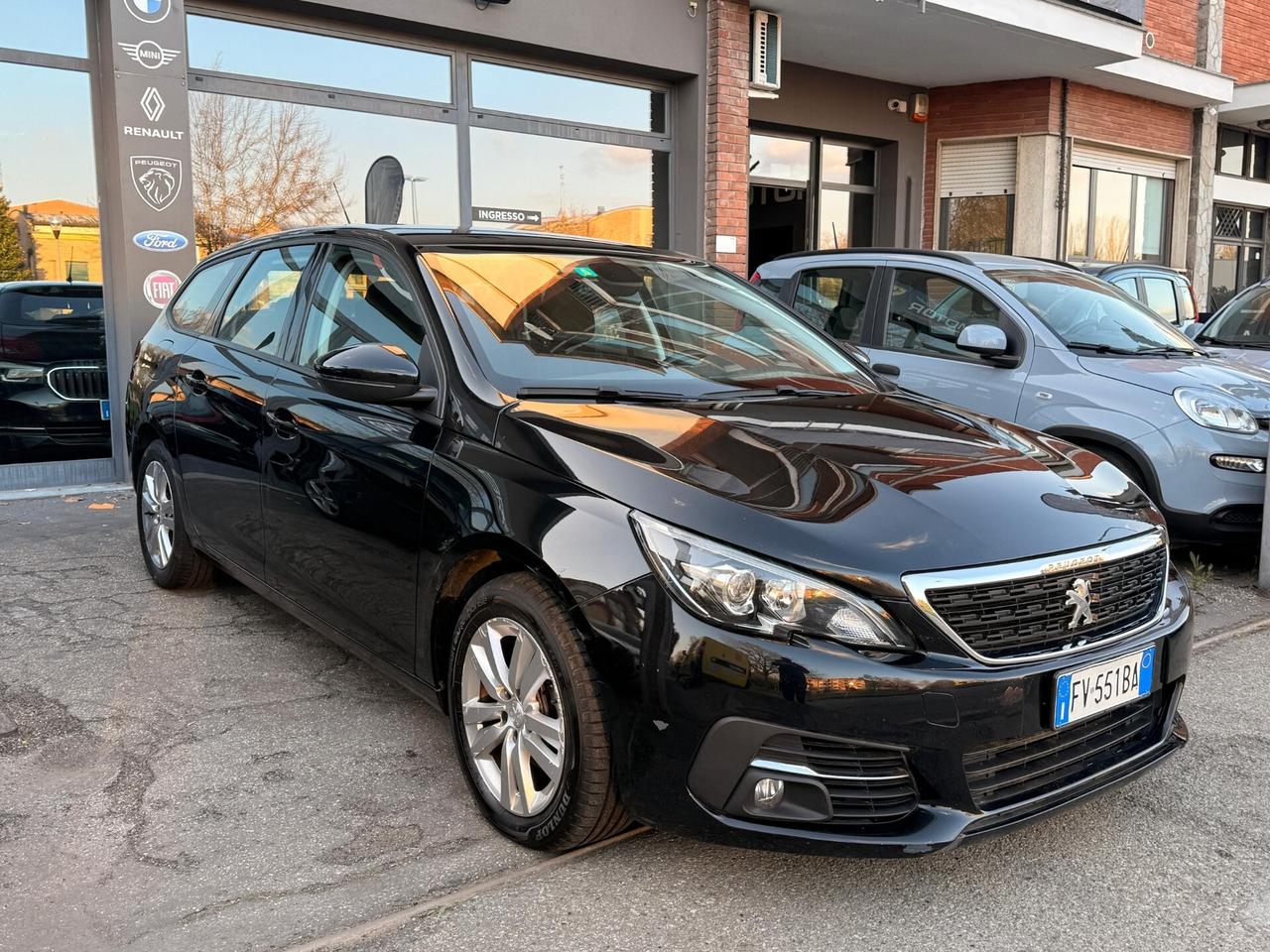 Peugeot 308 BlueHDi 130 S&S EAT8 SW Business