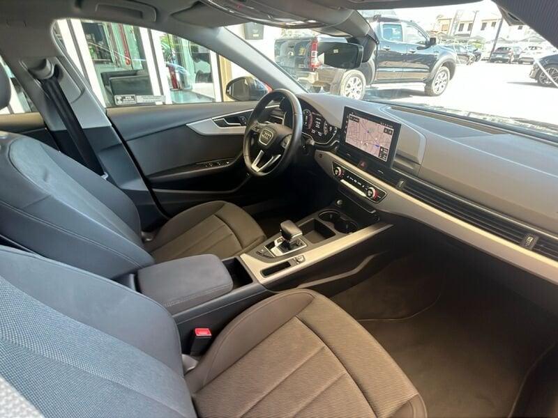 Audi A4 2.0 30 TDI 100KW BUSIN ADVAN. S TRONIC