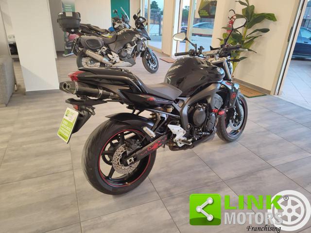 YAMAHA FZ6 Fazer 6N S2