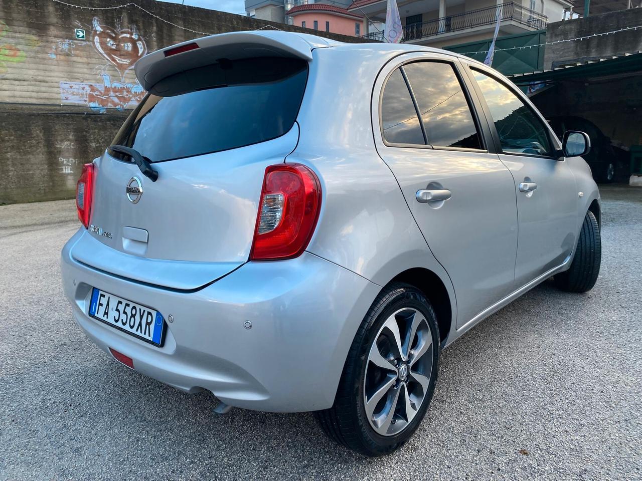 Nissan Micra 1.2 benz restyling full full opt 2015