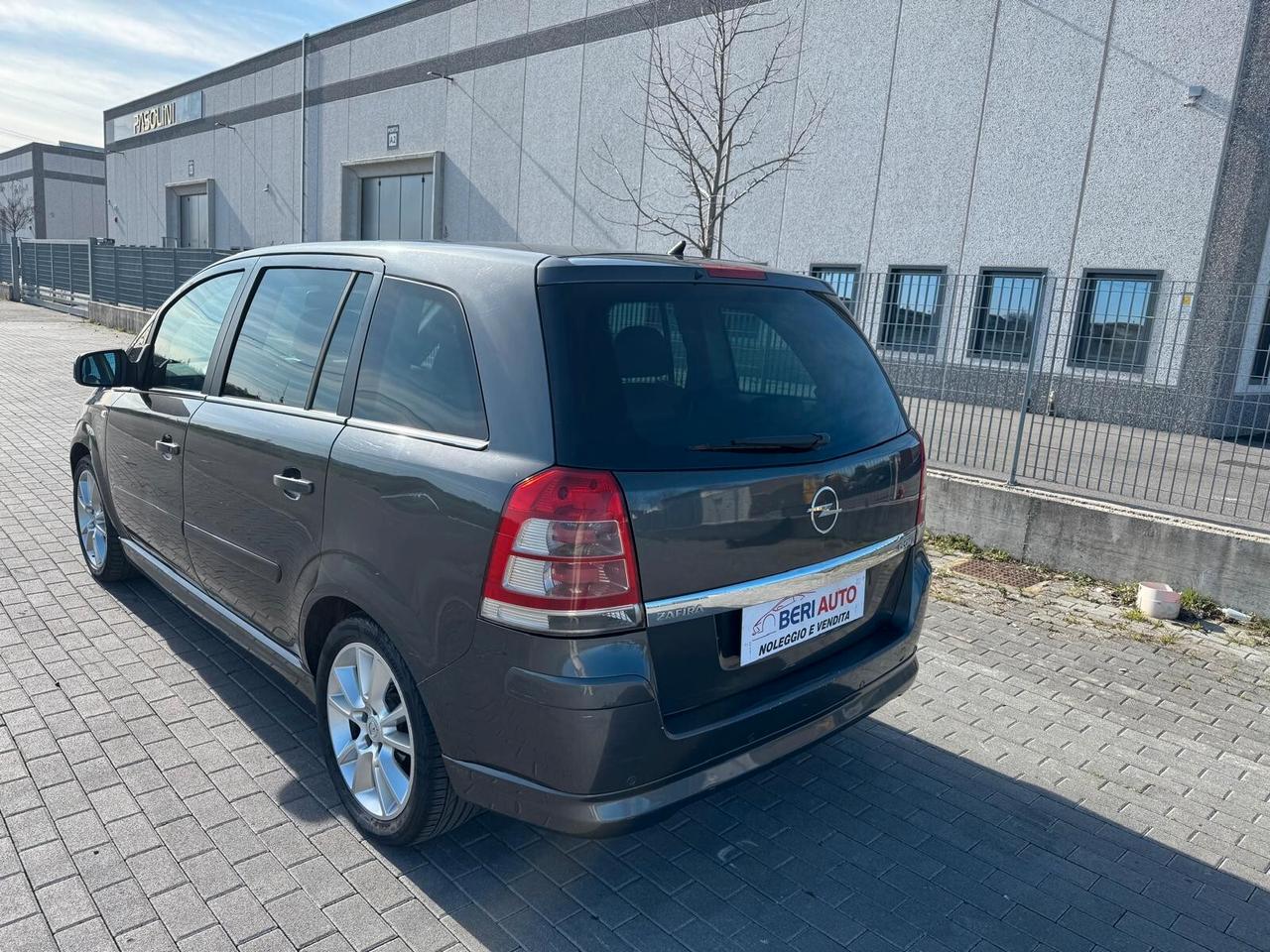 Opel Zafira 1.9 CDTI Cosmo