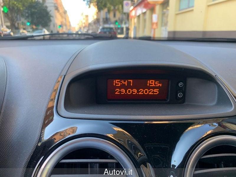 Opel Corsa Corsa 1.2 5 porte Easytronic Cosmo