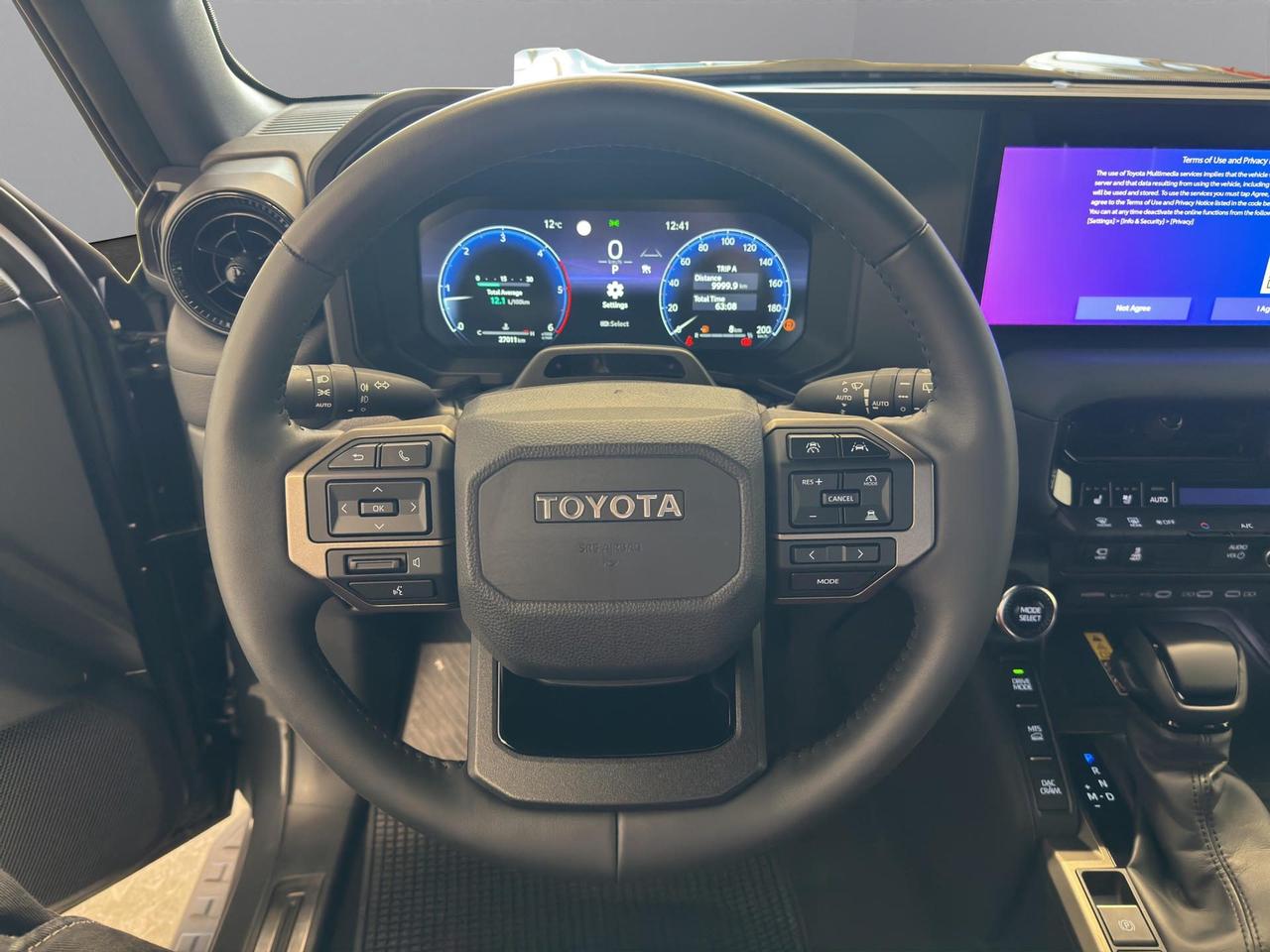 Toyota Land Cruiser 2.8 d-4d Adventure awd auto