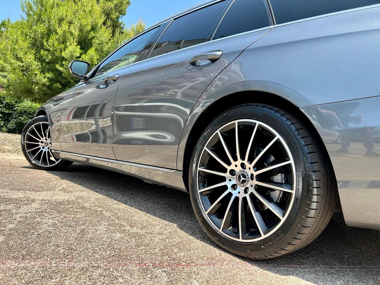 Mercedes-Benz E 220 Business Sport