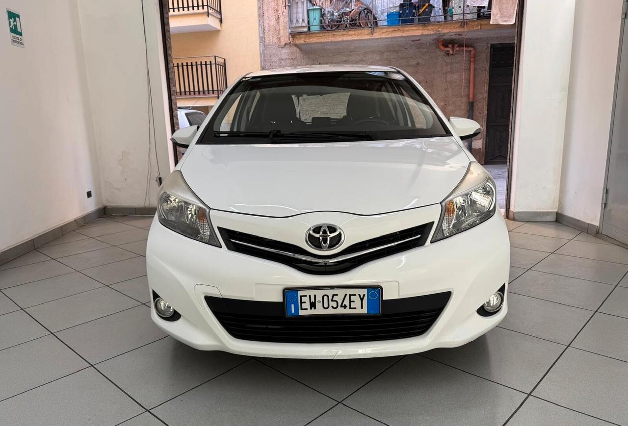 Toyota Yaris 1.4 Diesel 90/CV 5 porte Lounge