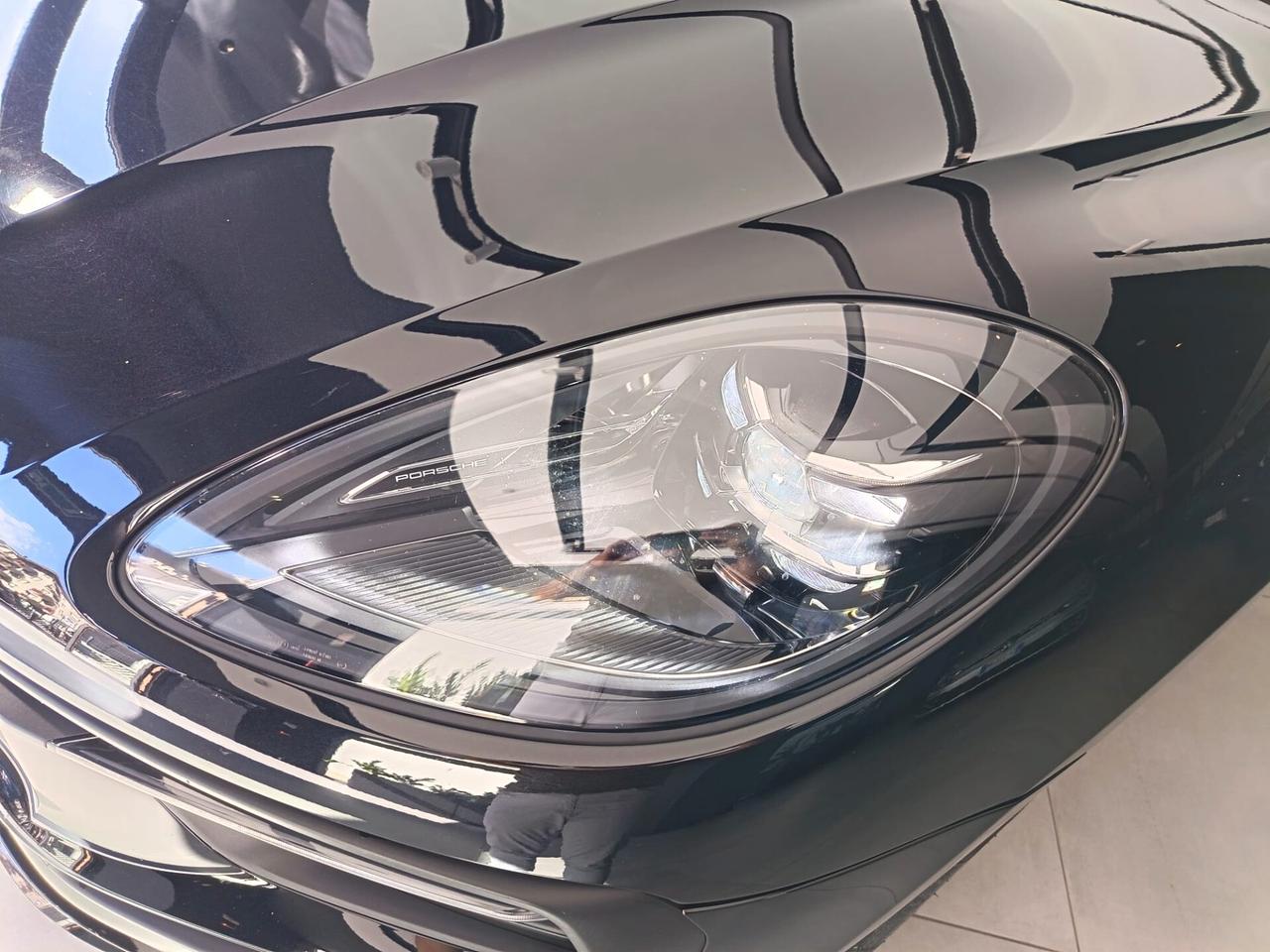 Porsche Macan 2.0 T