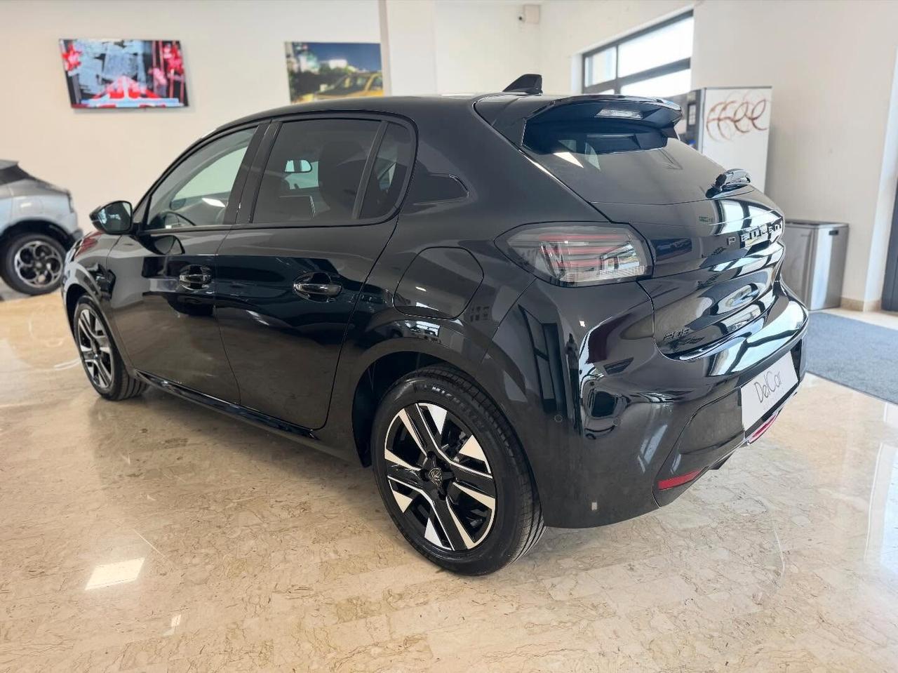 Peugeot 208 1.2 100 Cv. ALLURE