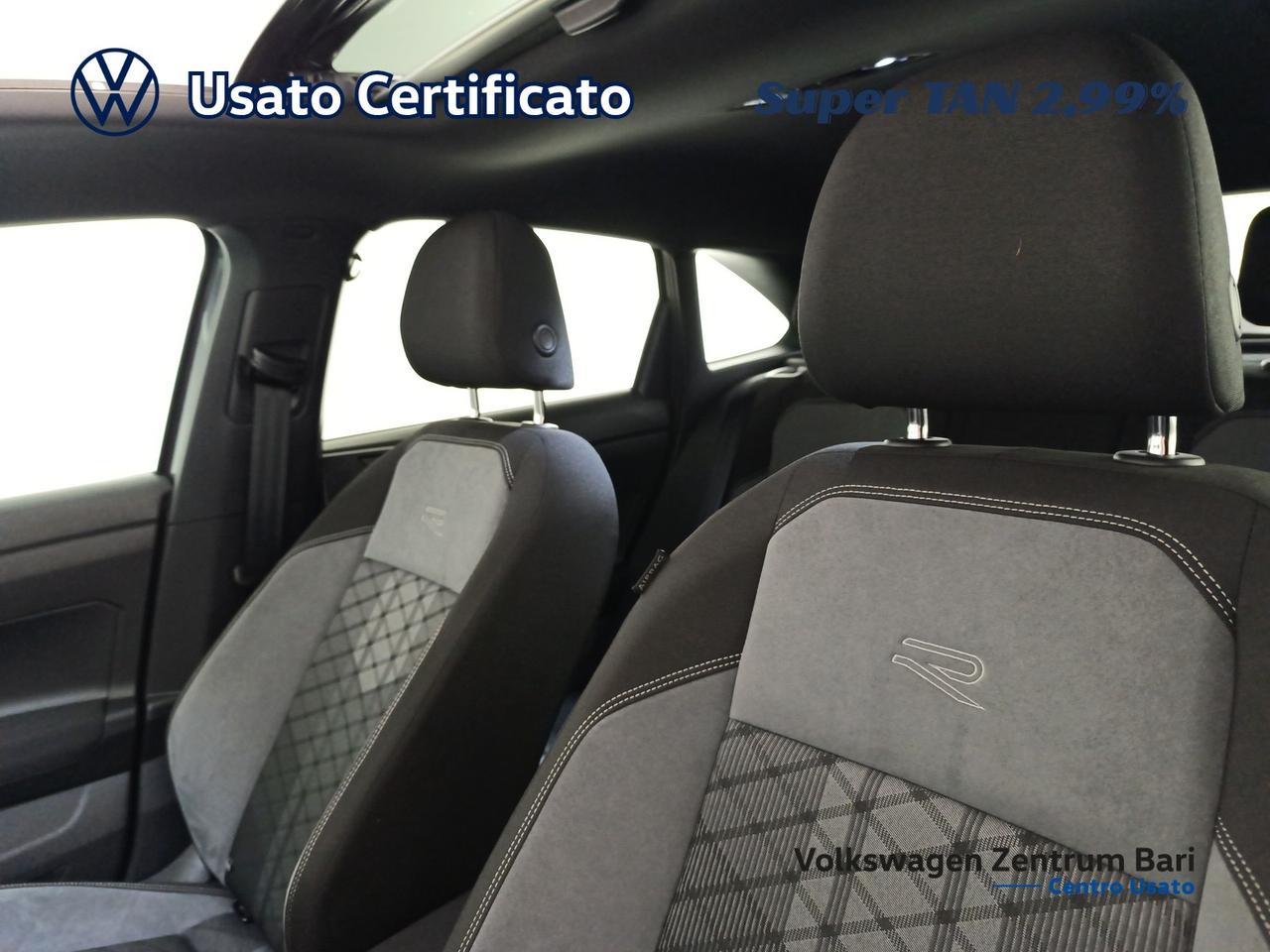 Volkswagen Taigo 1.0 tsi r-line 115cv