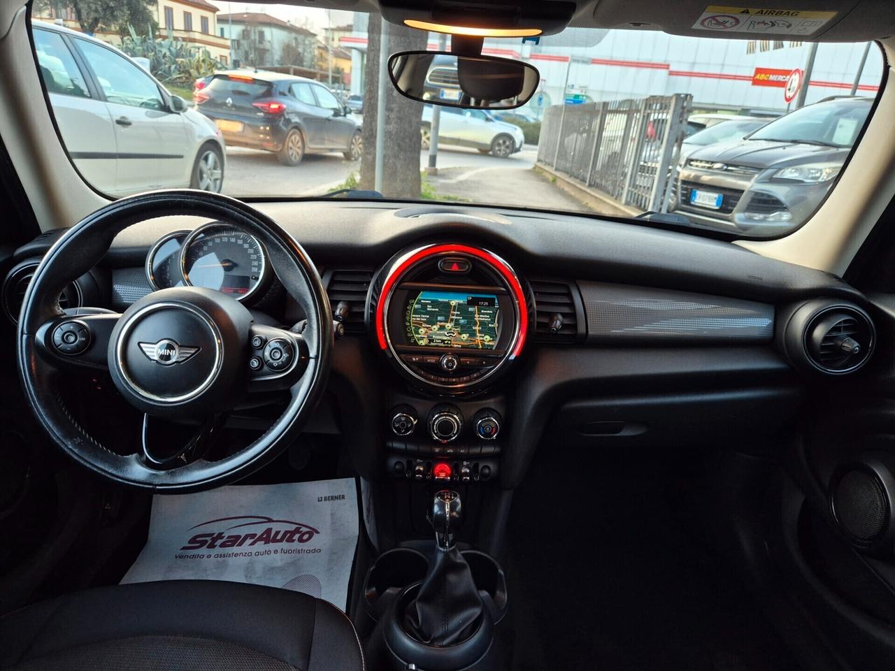 Mini 1.5 Cooper D Business