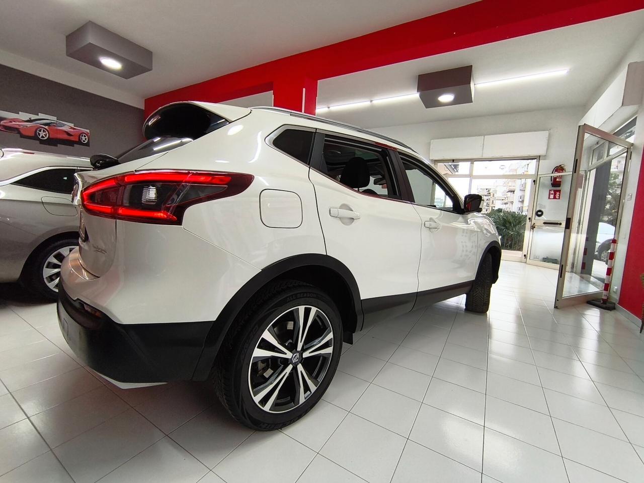 Nissan Qashqai 1.5 dCi N-Connecta