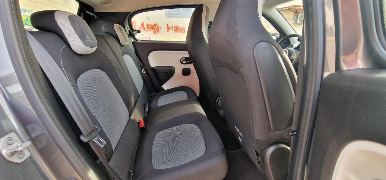 Renault Twingo 1.0 70cv LIMITED SOLI 52.000KM
