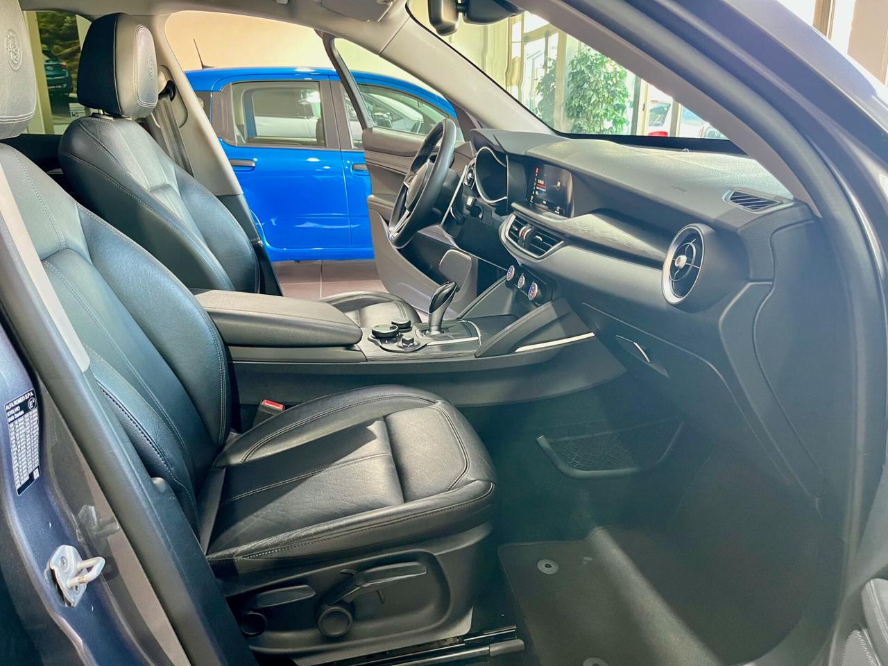 Alfa Romeo Stelvio 2.2 TDI 210 CV AT8 Q4 Executive GANCIO TRAINO UNICO PROP.