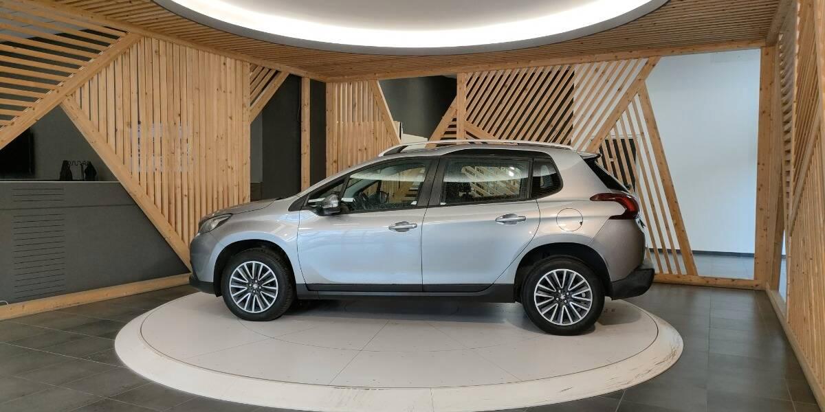 Peugeot 2008 1.5 bluehdi Active s&s 100cv 5marce