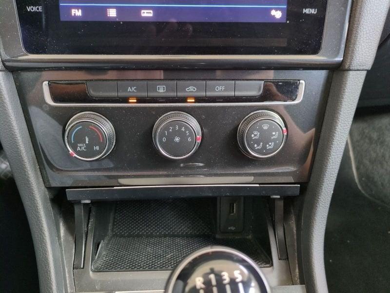 Volkswagen Golf 1.6 Business BMT
