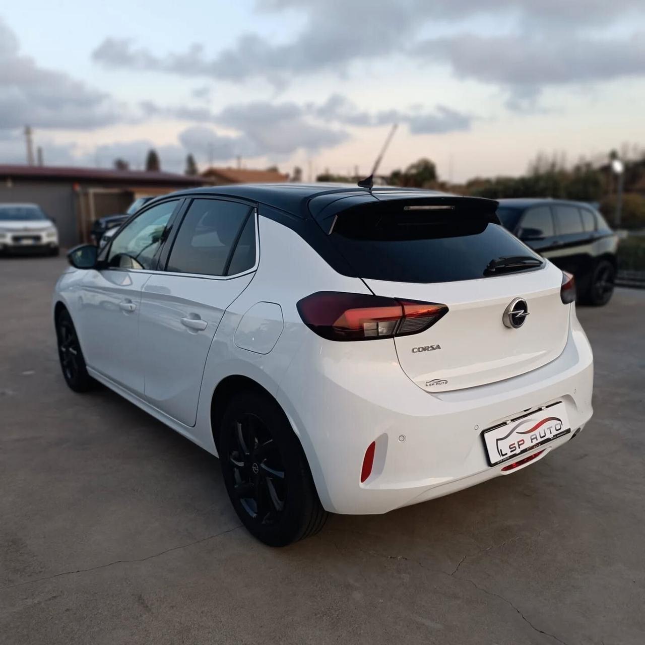 Opel Corsa 1.2 FULL OPT SOLO 17.000KM