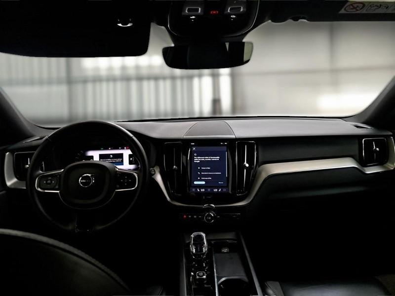 VOLVO XC60 B4 D AWD AUTOMATICO PLUS DARK SUV