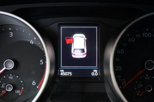 VOLKSWAGEN Tiguan 2.0 TDI 150 CV SCR DSG Life Pari al Nuovo