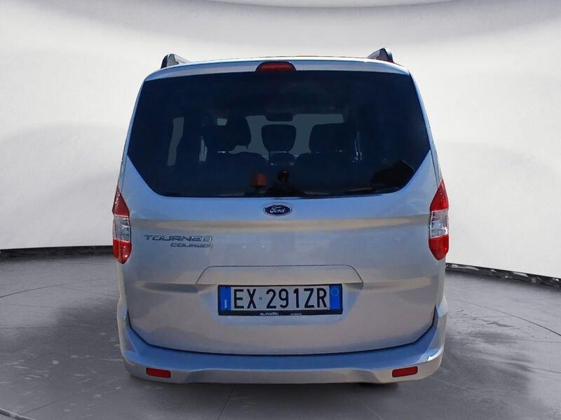 Ford Tourneo Courier 1.6 TDCI 95 CV Titanium