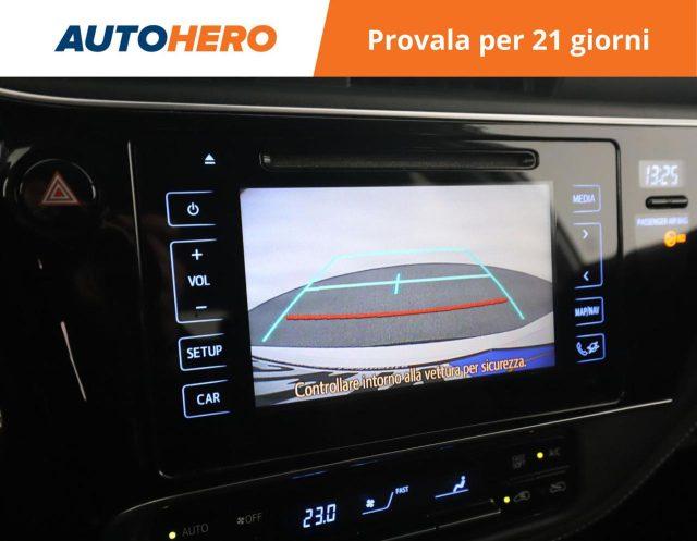 TOYOTA Auris Touring Sports 1.8 Hybrid Black Edition