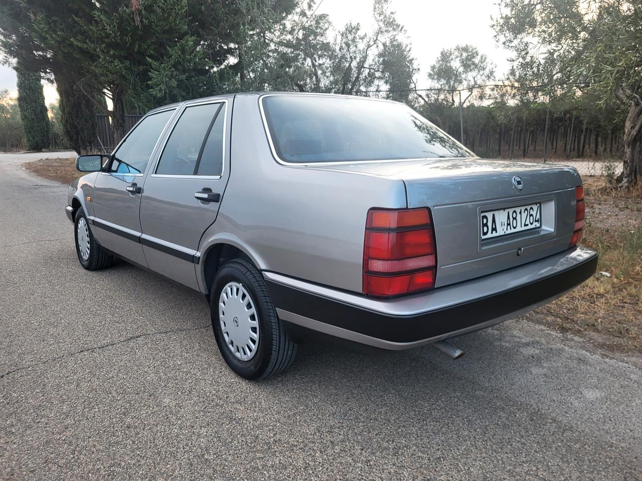 Lancia Thema 2.0 i.e.