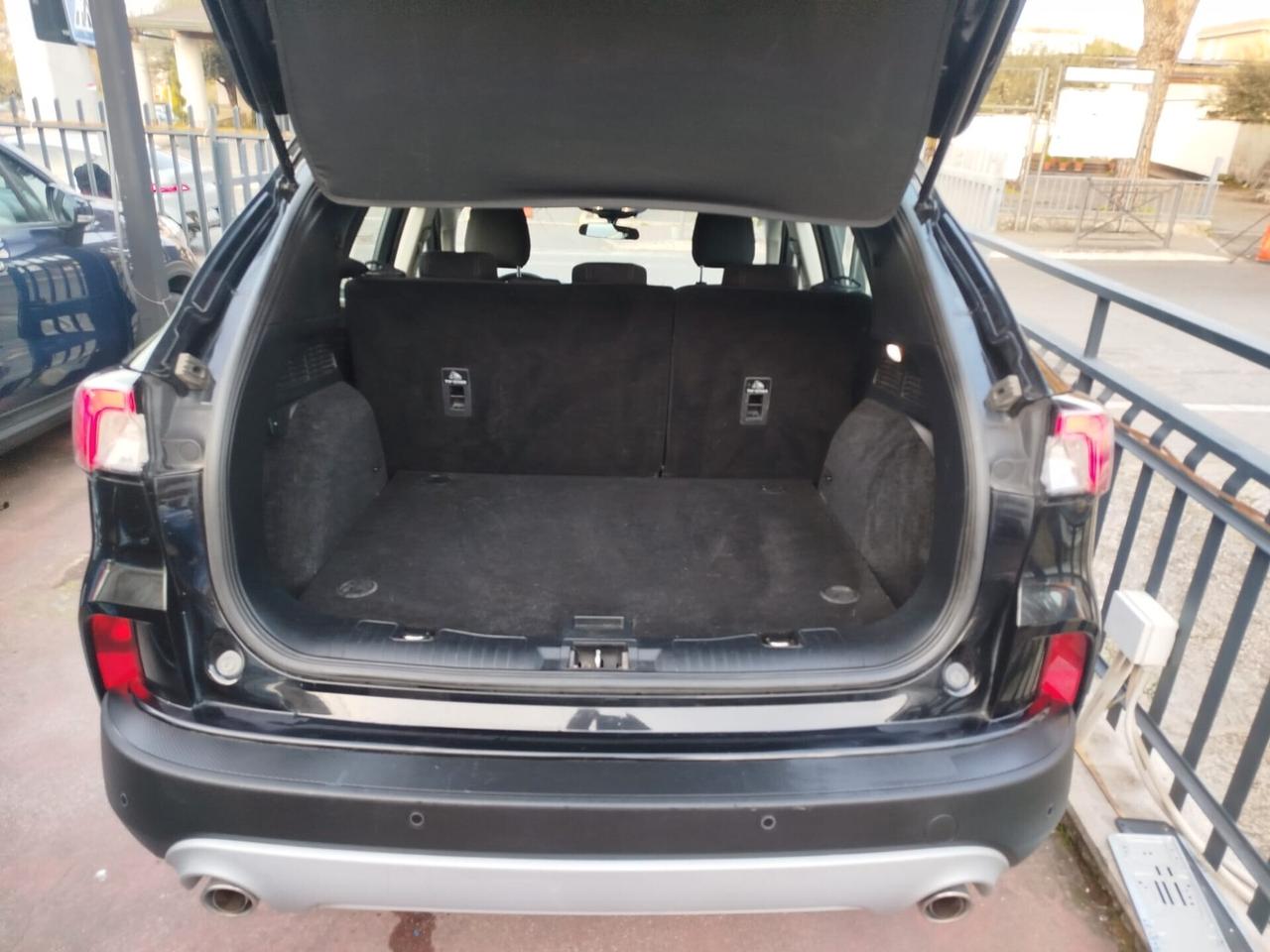 FORD KUGA 1.5-120cv- N1 AUTOCARRO - PREZZO IVA INCLUSA