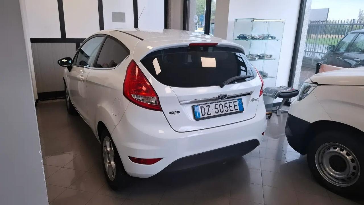 Ford Fiesta 1.2 82CV 3 porte Titanium