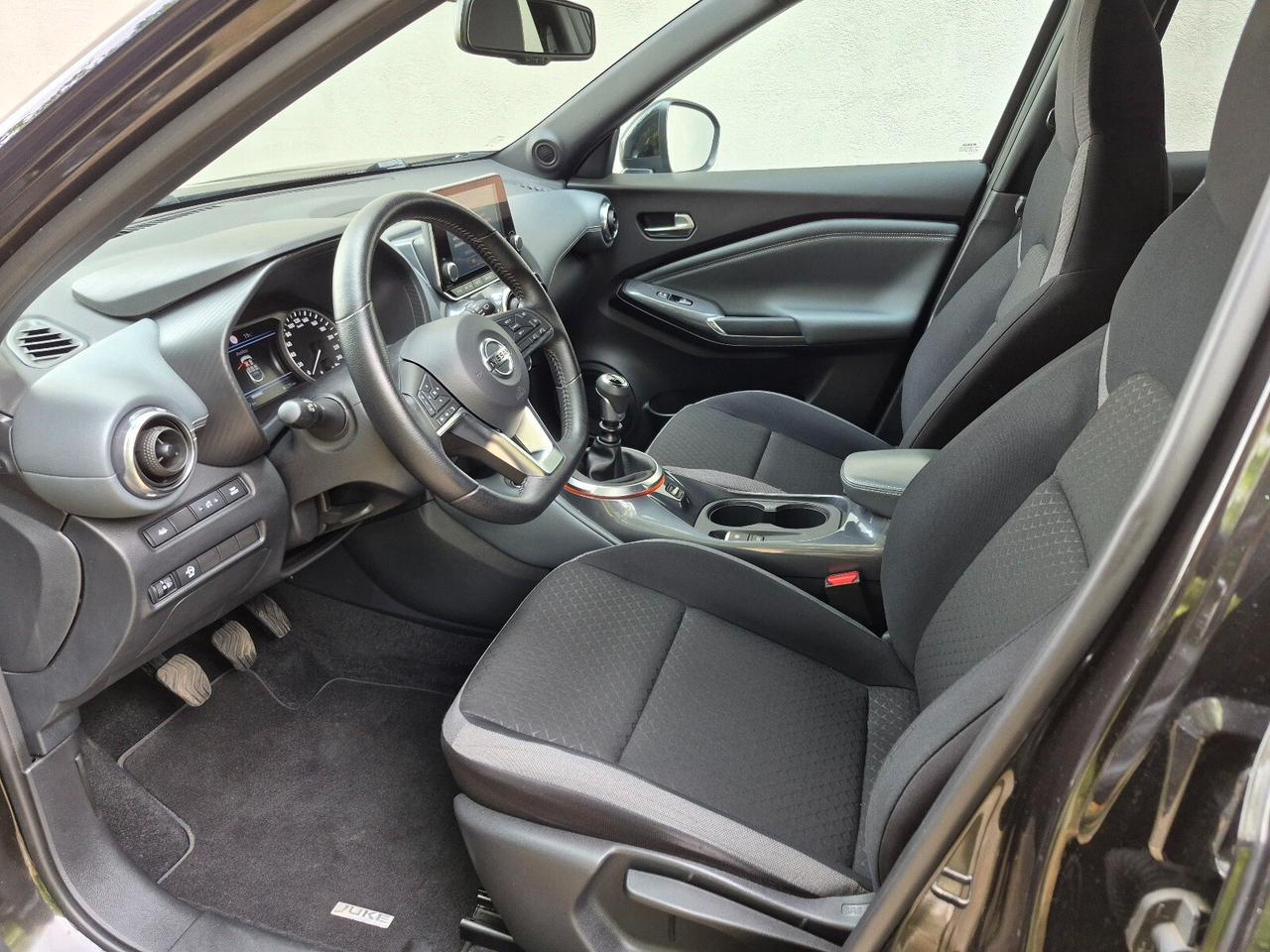 Nissan Juke 1.0 DIG-T 117 CV N-Connecta