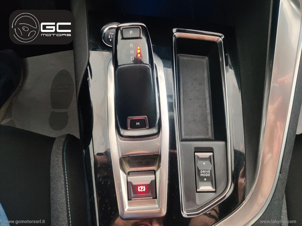 Peugeot 3008 PureTech Turbo 130 S&S EAT8 Active Pack