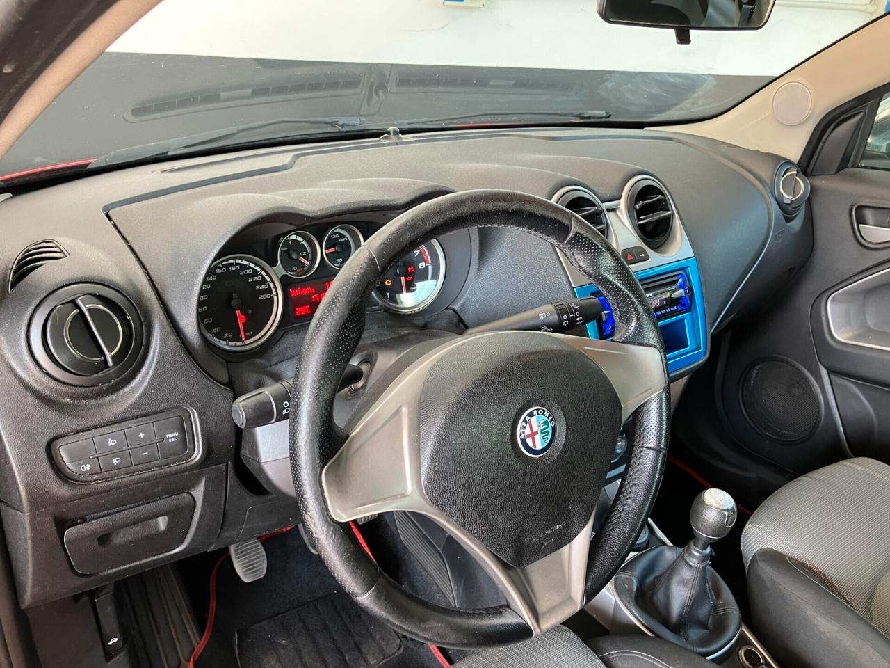 Alfa Romeo MiTo 1.4 NEOPATENTATI Distinctive Sport Pack