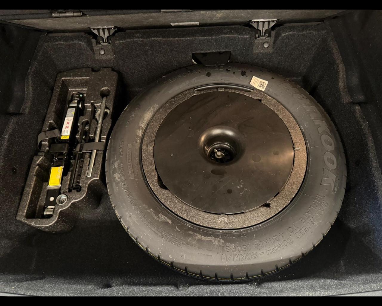 BMW X1 (F48) - X1 sDrive18d Business Advantage