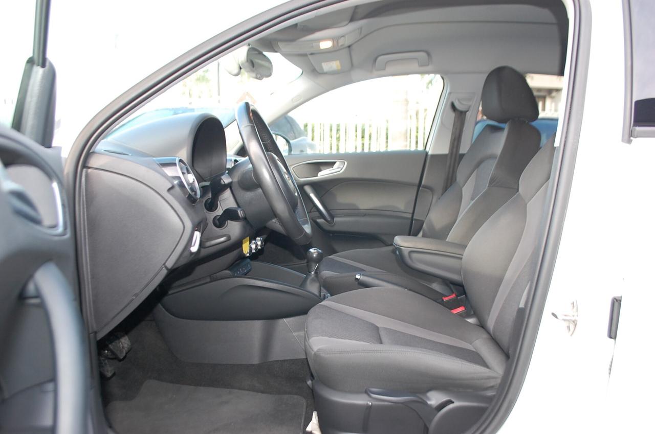 Audi A1 Sportback 1.4 tdi 90CV Sport Uff Italy Matrix Navi
