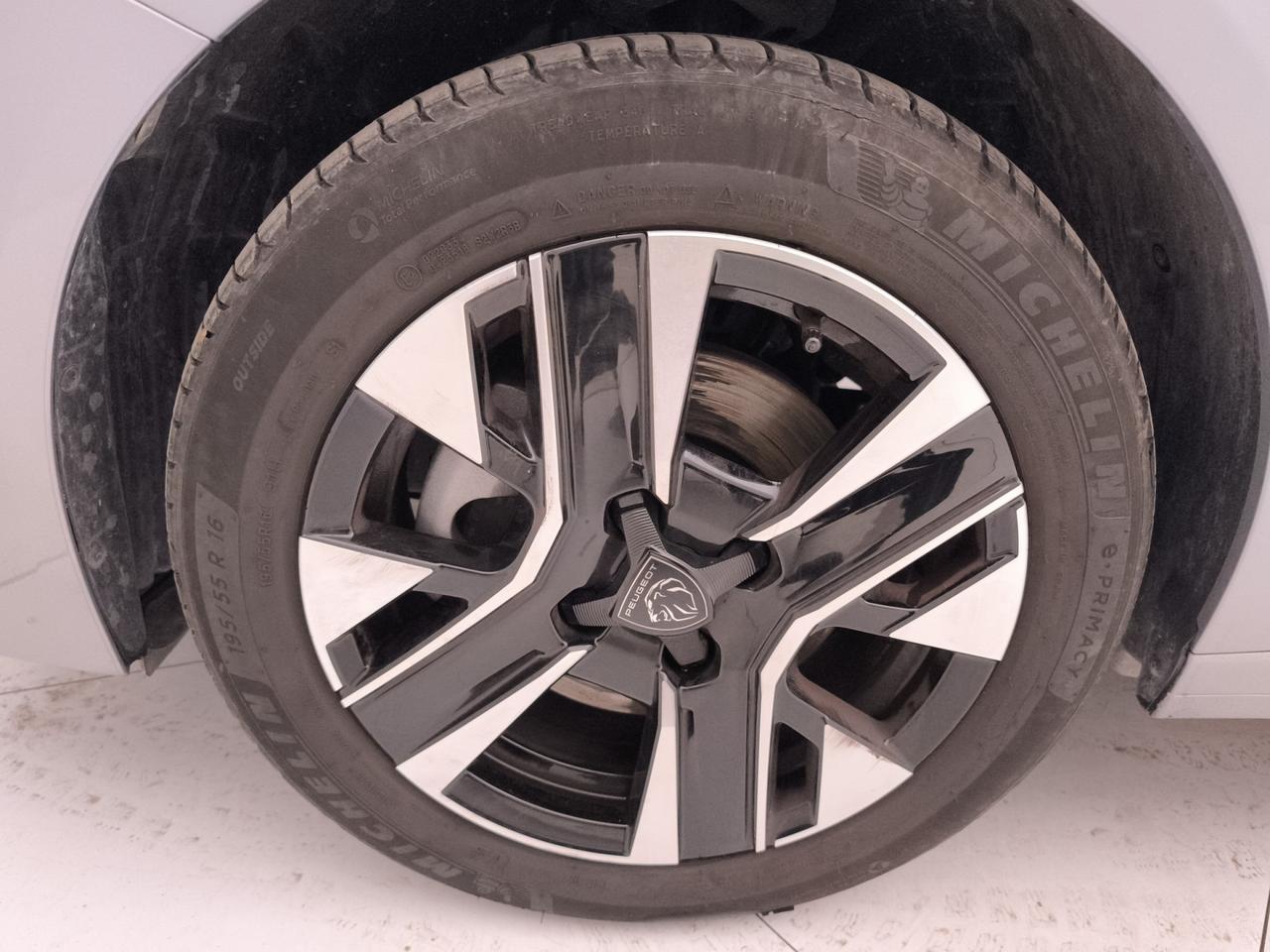 PEUGEOT 208 II 2023 - 208 1.2 puretech Allure s&s 100cv