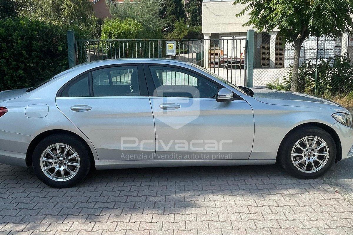 MERCEDES C 180 d Auto Business