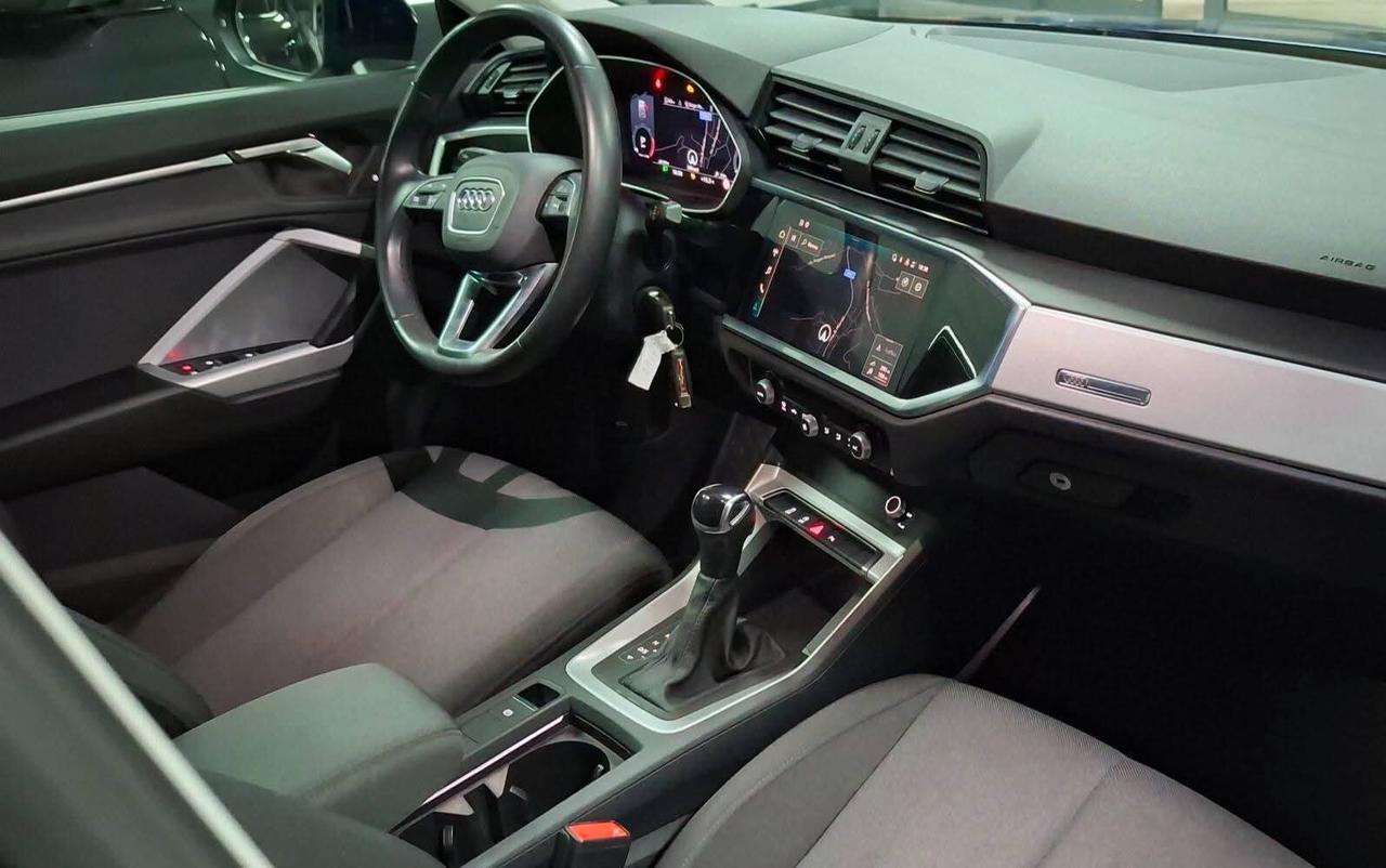 Audi Q3 35 TDI S tronic Business Advanced