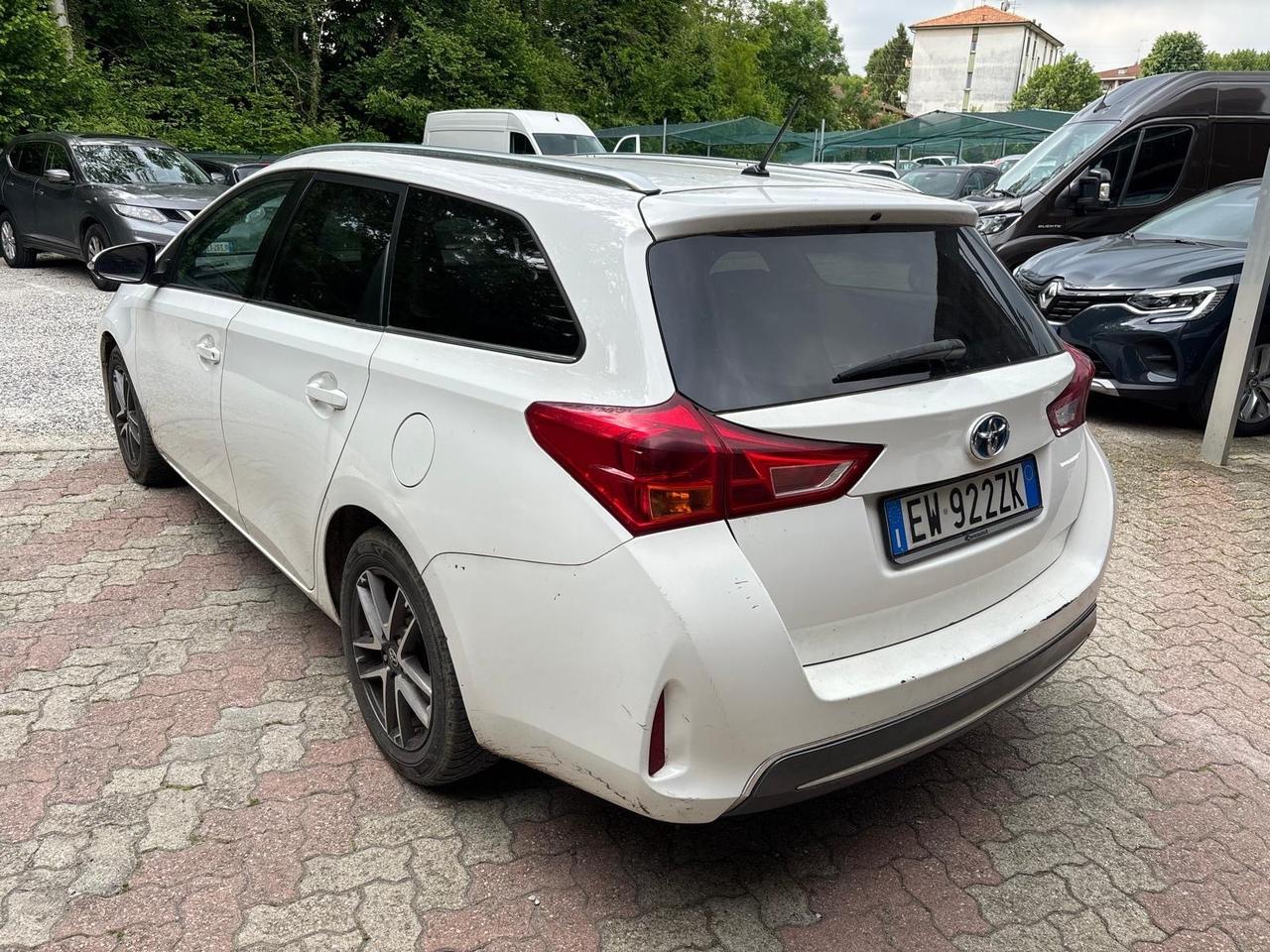 Toyota Auris Touring Sports 1.8 Hybrid Lounge