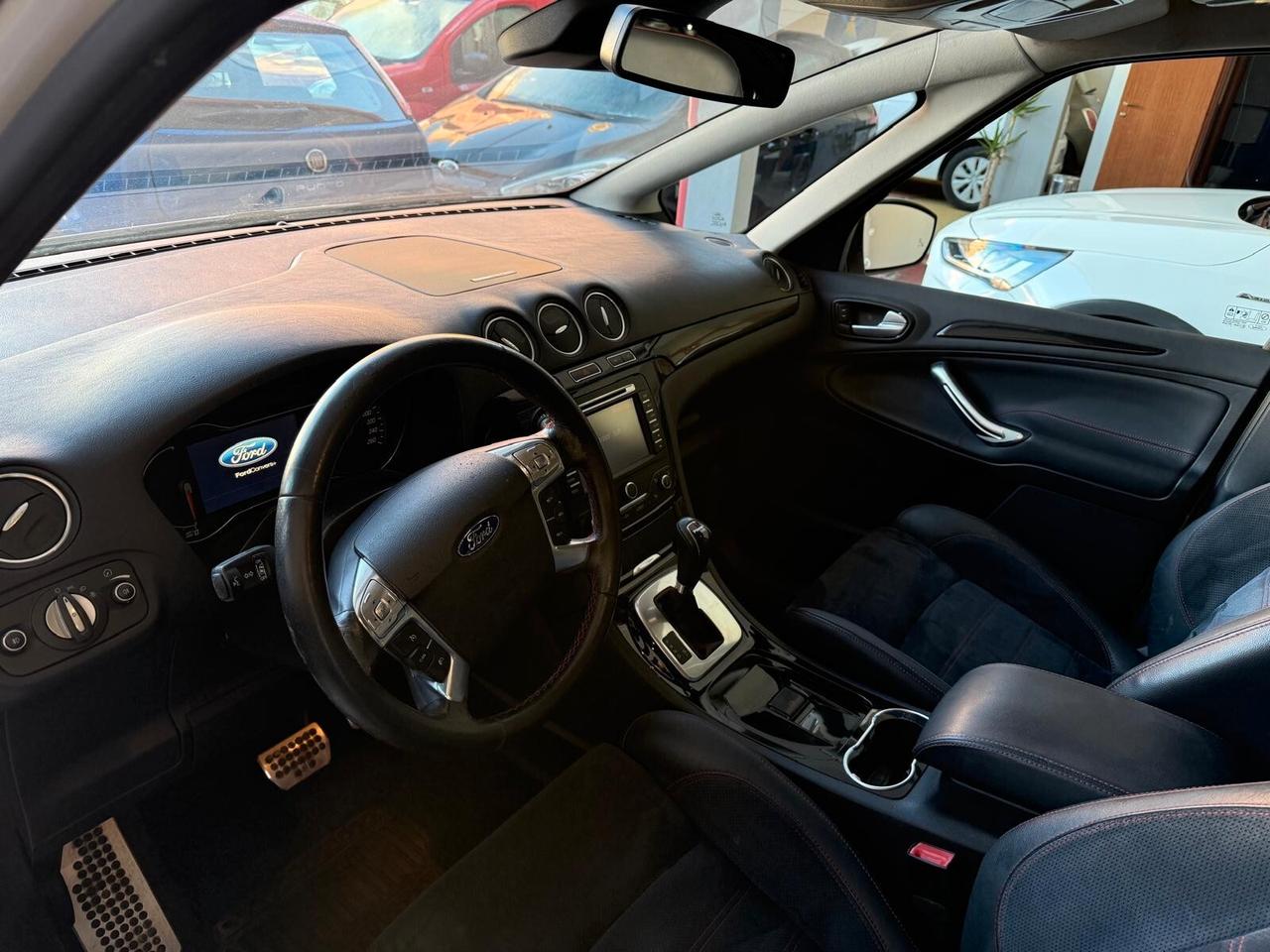 FORD S-MAX 2.0 DIESEL 7 POSTI 2012