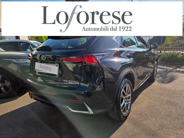 LEXUS NX 300 Hybrid 4WD Premium