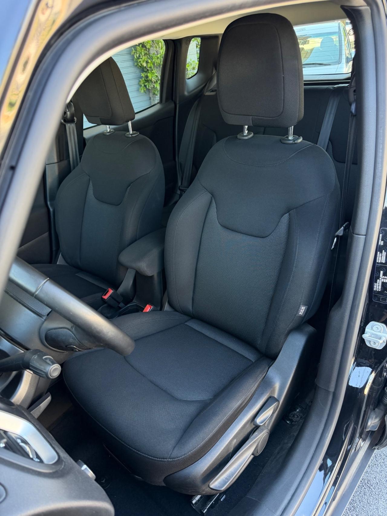 Jeep Renegade 1.0 T3 Longitude 120CV Night Edition