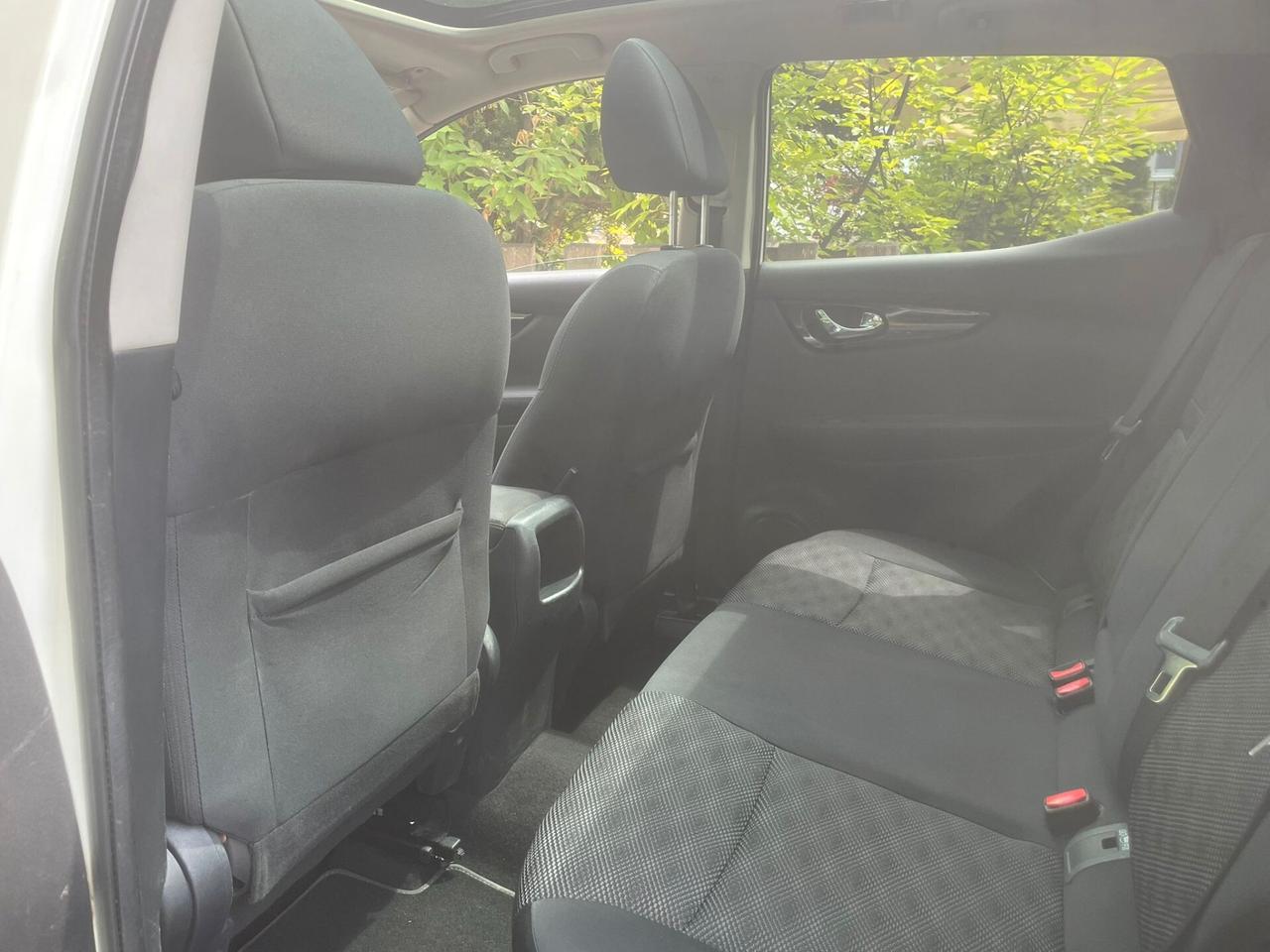 NISSAN QASHQAI 4WD 1.6 DCI TEKNA - GANCIO TRAINO