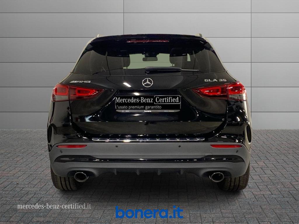 Mercedes GLA 35 AMG 4Matic Speedshift DCT AMG 8G