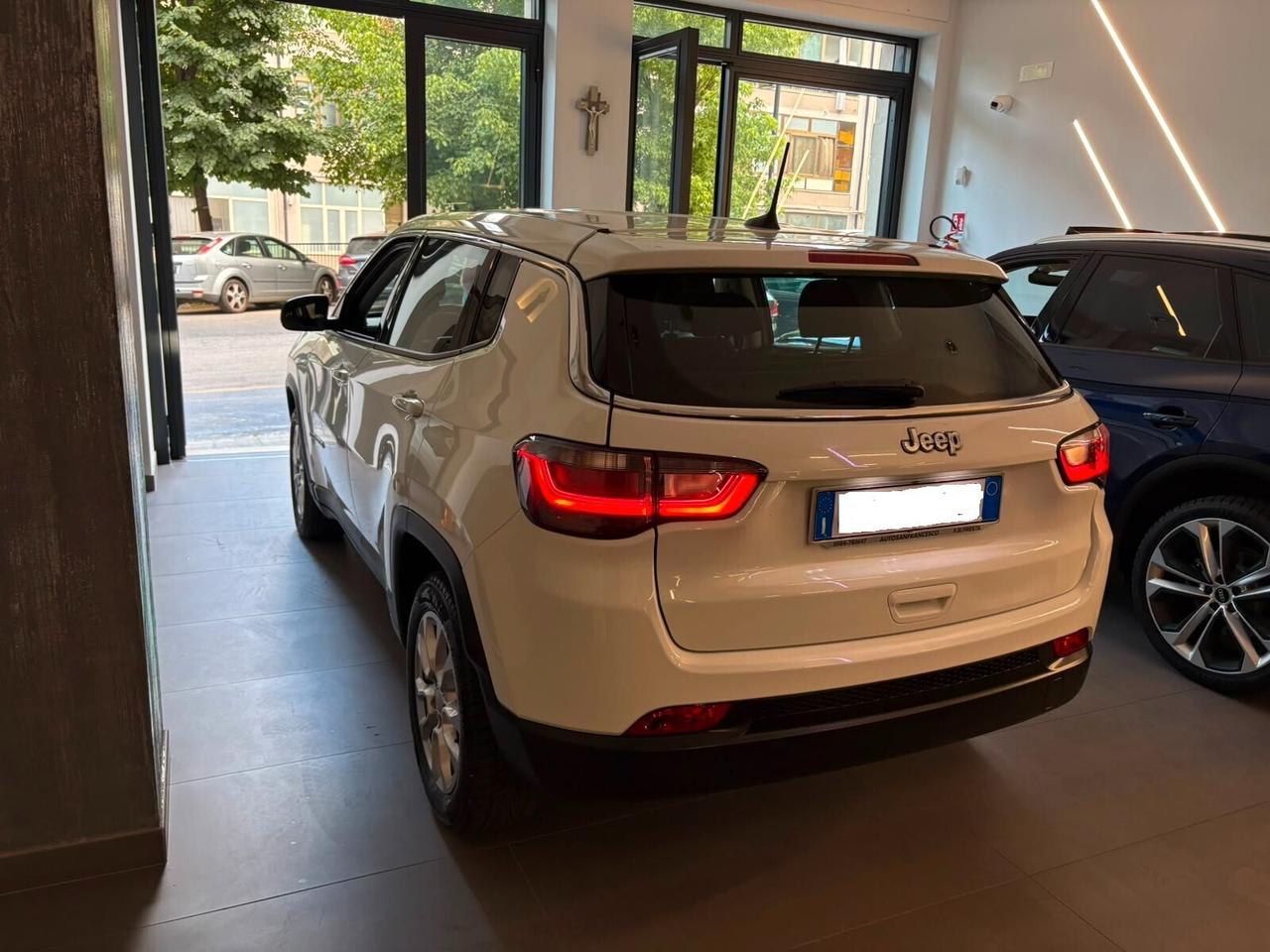 Jeep Compass 1.6 Business 130cv - 2022