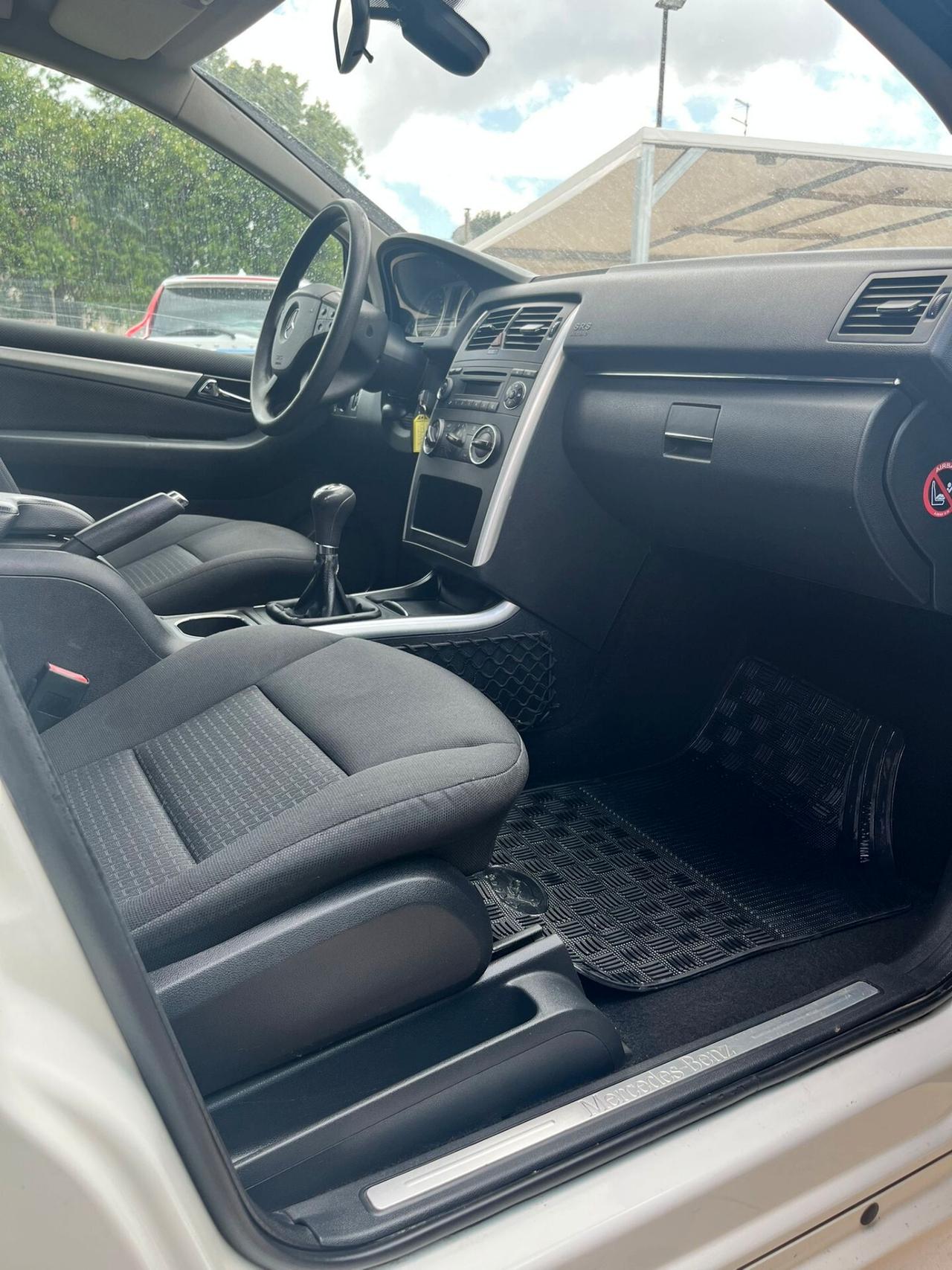 Mercedes-benz B 180 B 180 CDI Premium