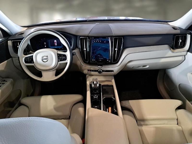 VOLVO XC60 B4 D automatico Inscription